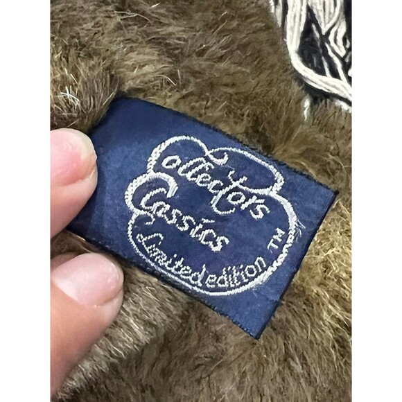 Gund 1983 Dark Brown Jointed Teddy Bear w/ Red Bow 14” - Picture 6 of 7